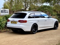 AUDI RS4