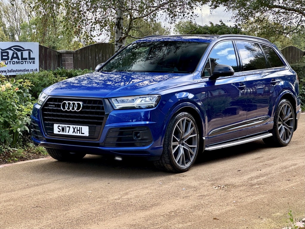 AUDI Q7