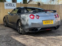 NISSAN GT-R