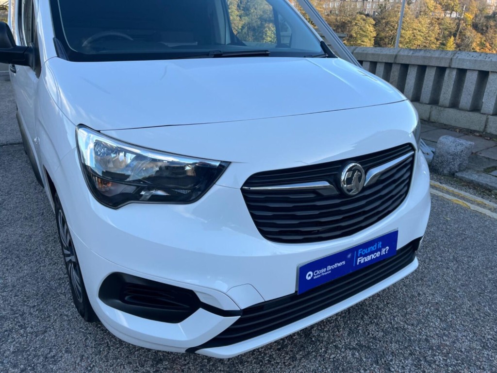 VAUXHALL COMBO