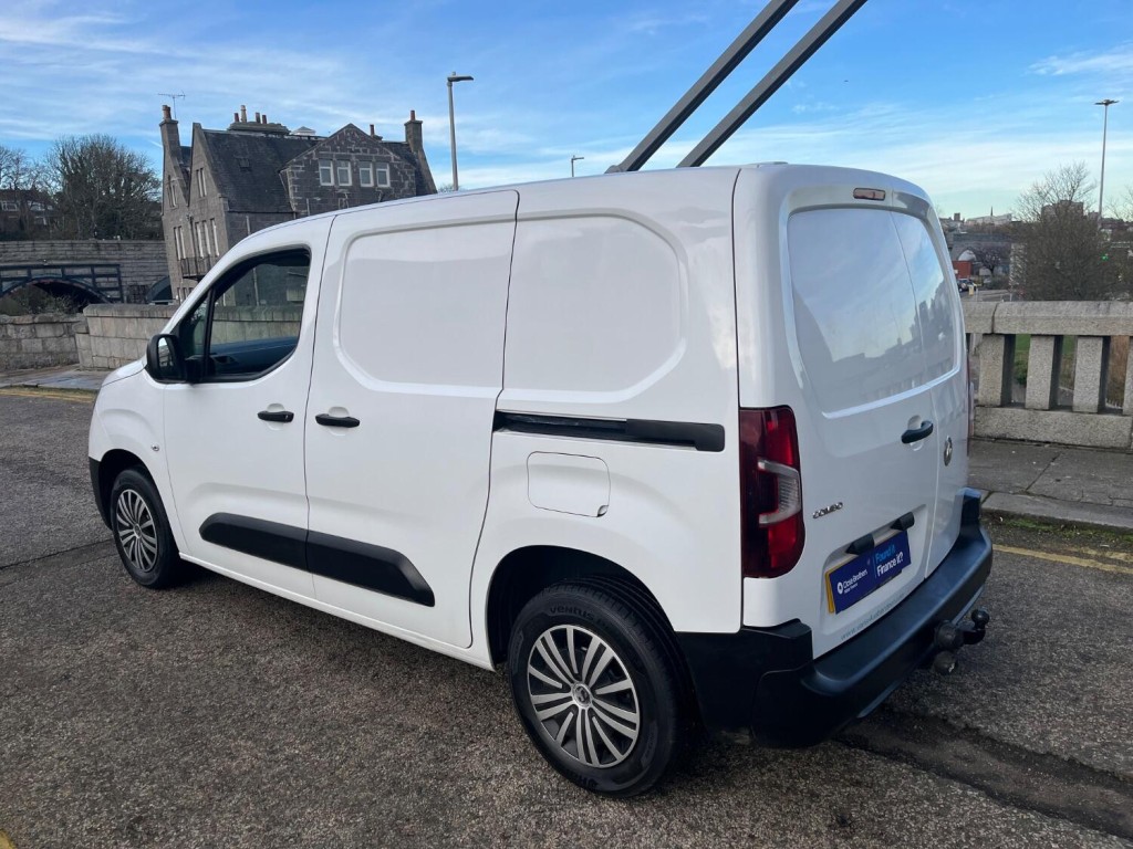 VAUXHALL COMBO