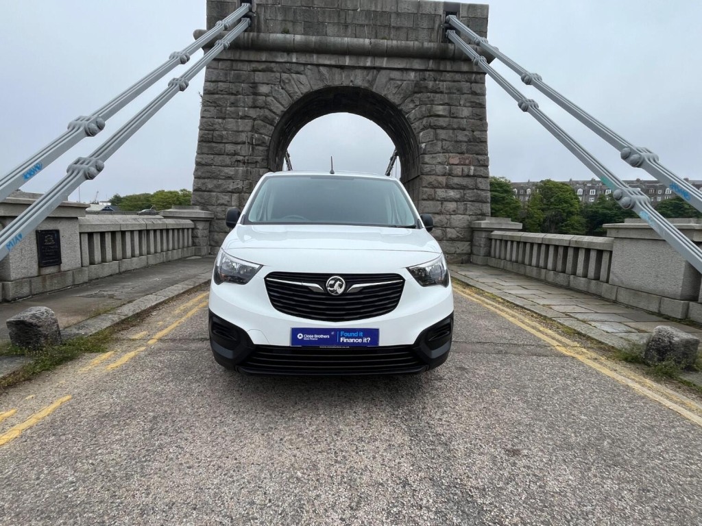 VAUXHALL COMBO
