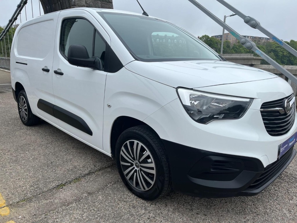VAUXHALL COMBO