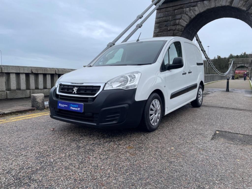 PEUGEOT PARTNER