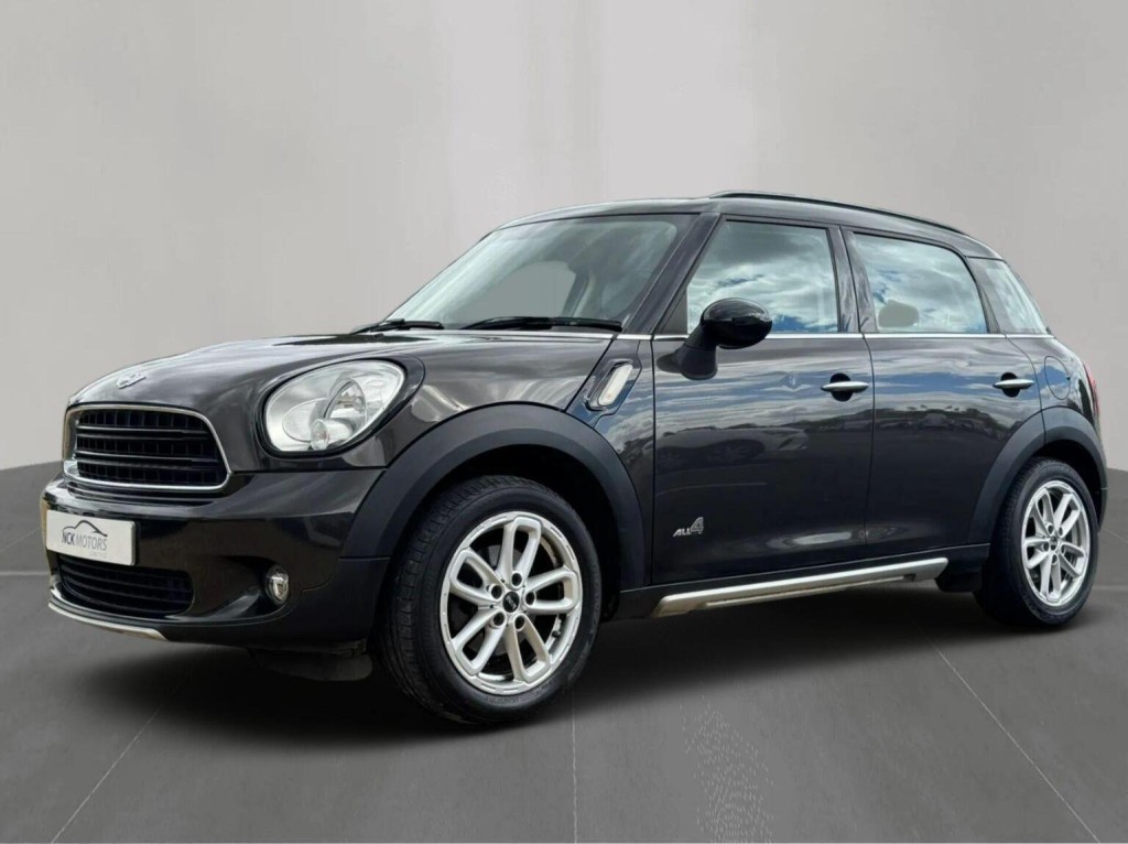 View MINI COUNTRYMAN 2.0 Cooper D Auto ALL4 Euro 5 5dr