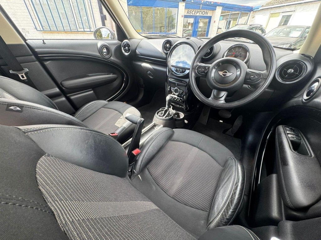 MINI COUNTRYMAN 2.0 Cooper D Auto ALL4 Euro 5 5dr 2014