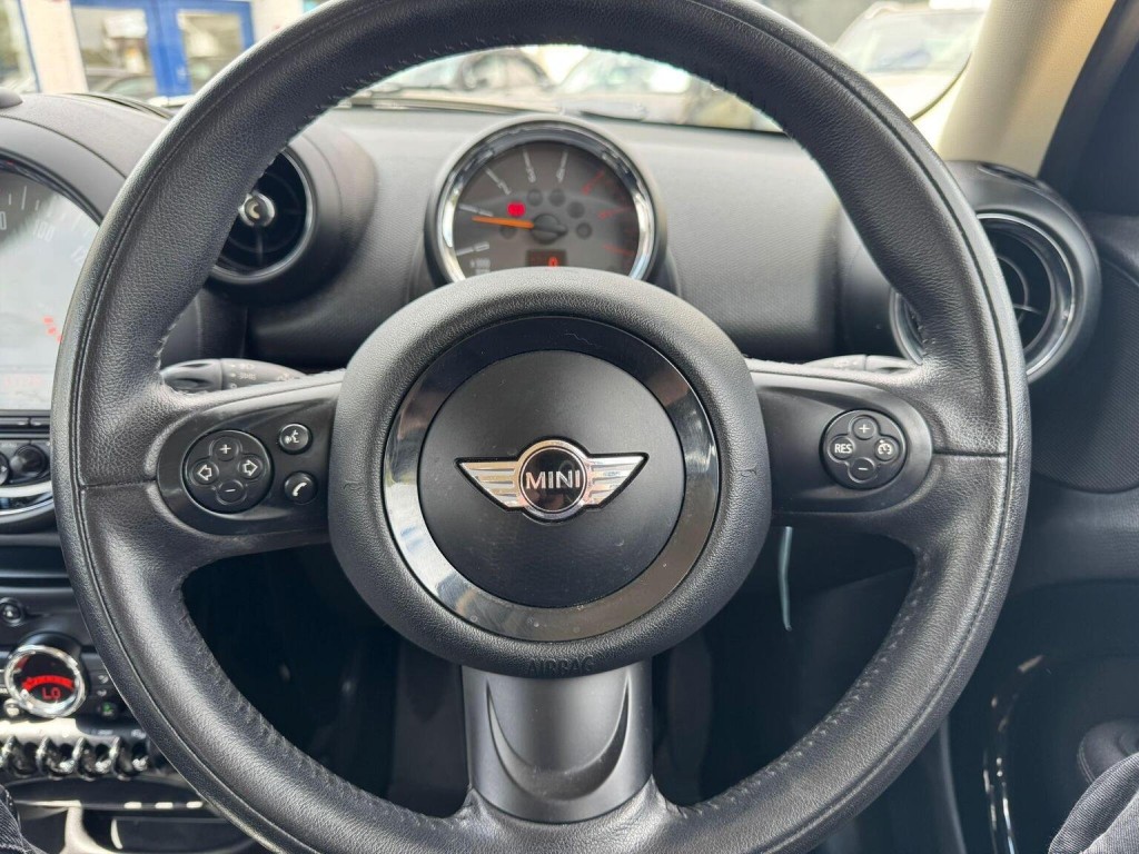 MINI COUNTRYMAN 2.0 Cooper D Auto ALL4 Euro 5 5dr 2014