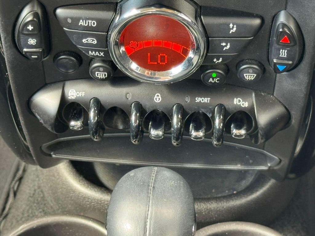 MINI COUNTRYMAN 2.0 Cooper D Auto ALL4 Euro 5 5dr 2014