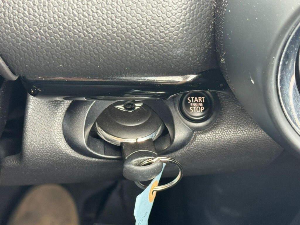 MINI COUNTRYMAN 2.0 Cooper D Auto ALL4 Euro 5 5dr 2014