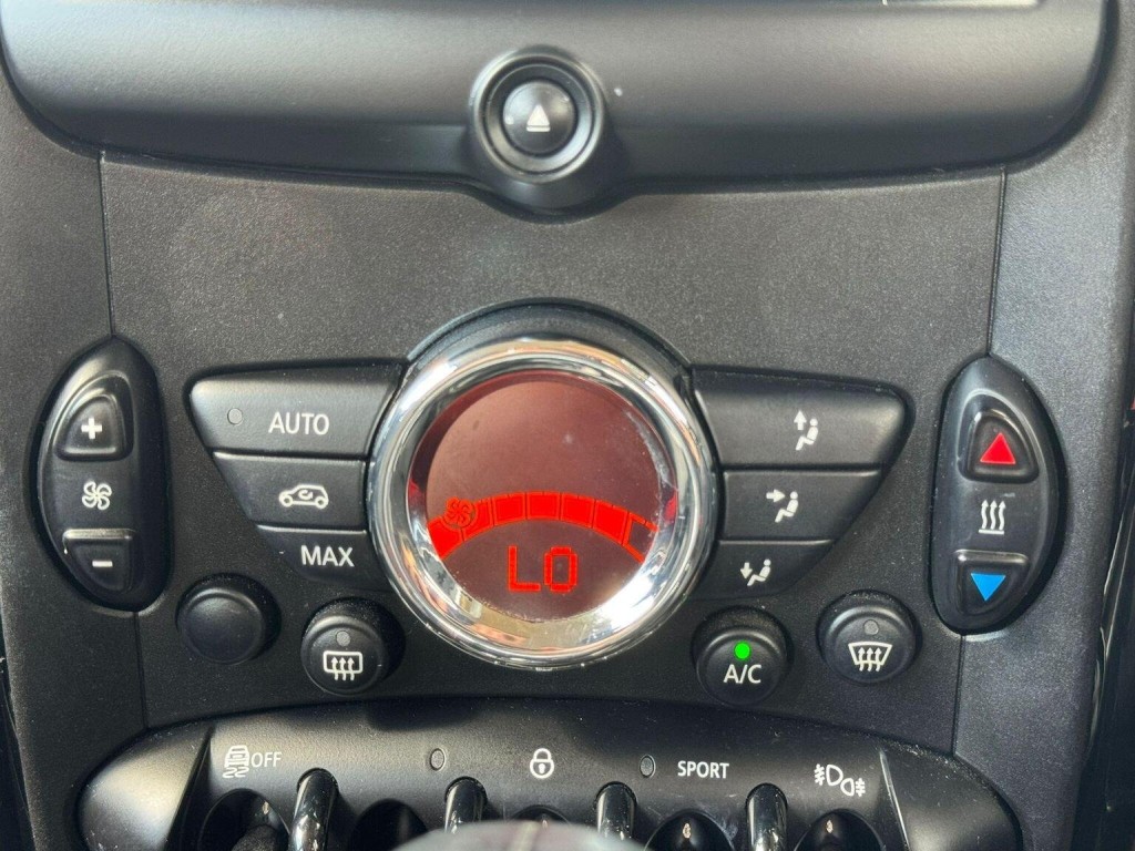 MINI COUNTRYMAN 2.0 Cooper D Auto ALL4 Euro 5 5dr 2014