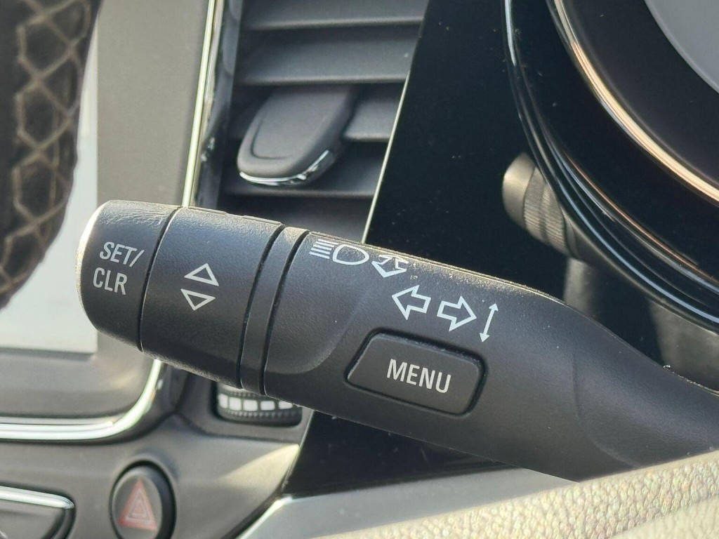 VAUXHALL ASTRA 1.4i Turbo SRi Euro 6 5dr 2016