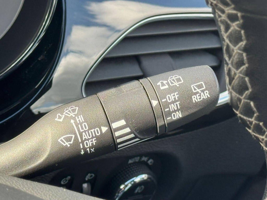 VAUXHALL ASTRA 1.4i Turbo SRi Euro 6 5dr 2016