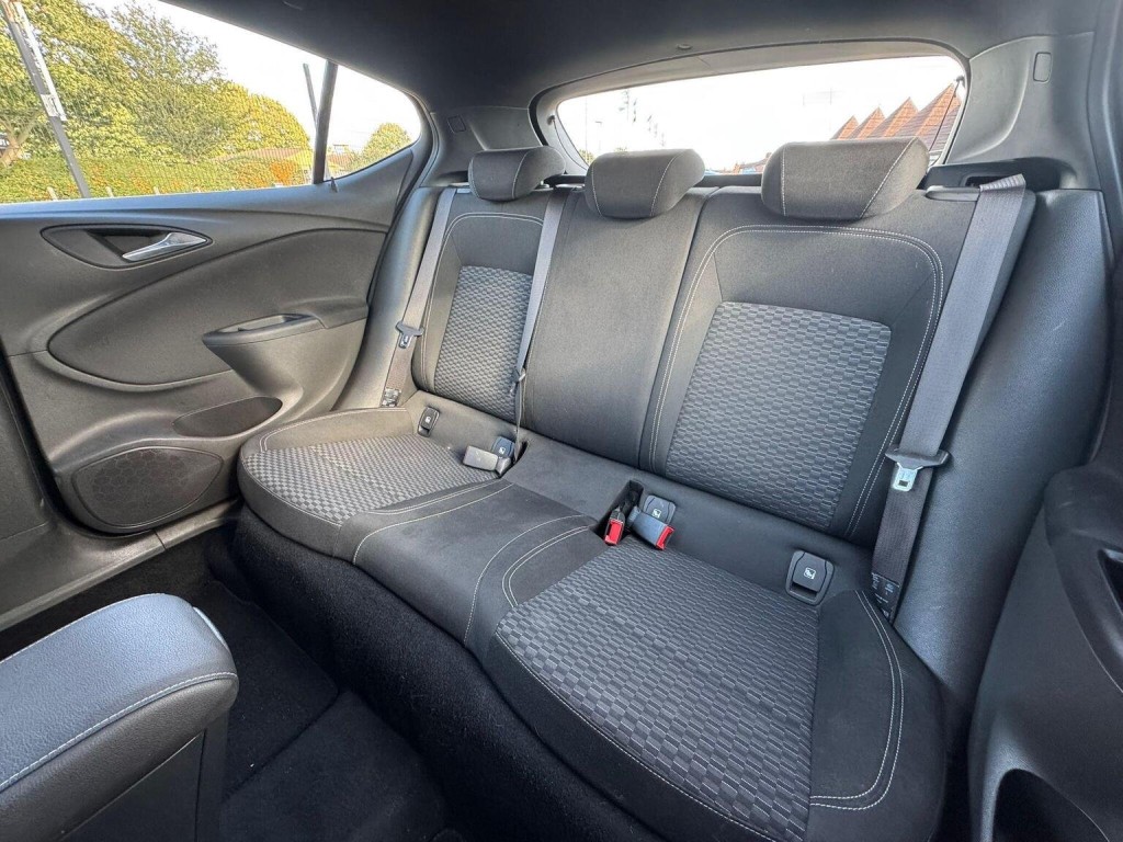 VAUXHALL ASTRA 1.4i Turbo SRi Euro 6 5dr 2016