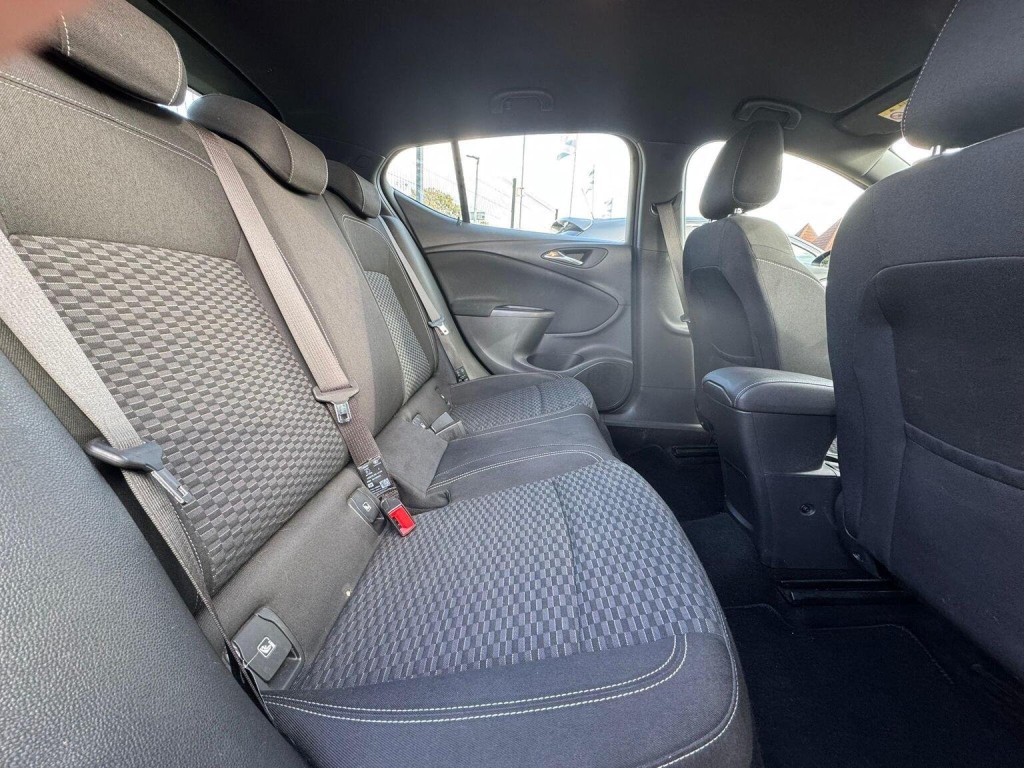 VAUXHALL ASTRA 1.4i Turbo SRi Euro 6 5dr 2016