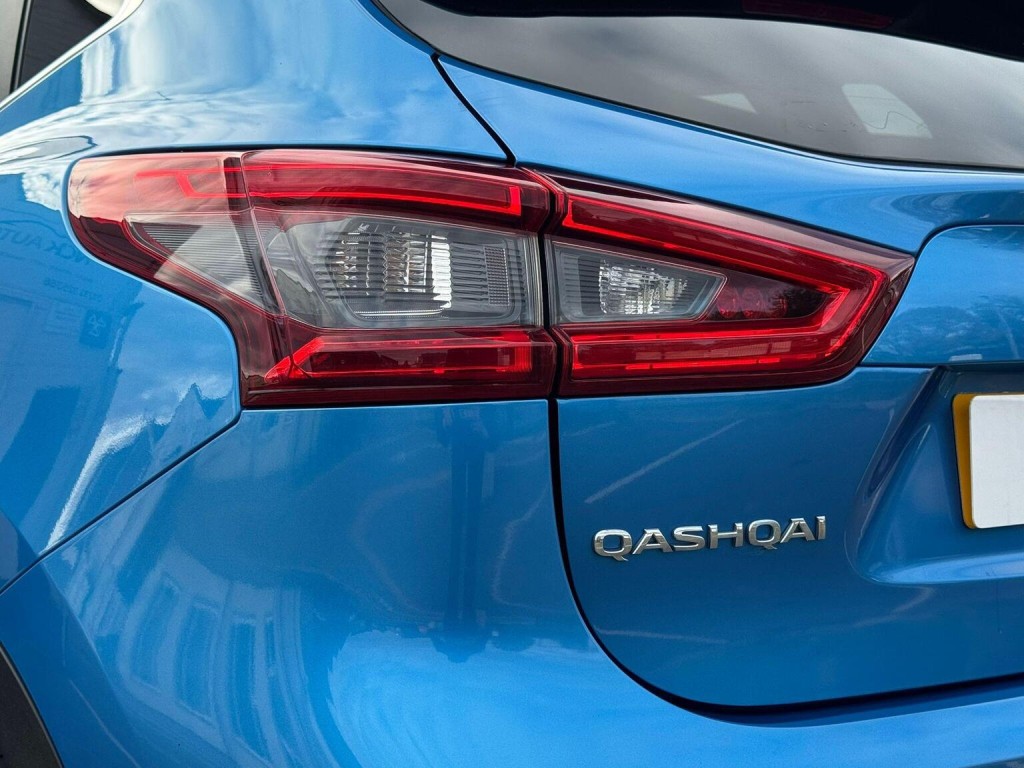 NISSAN QASHQAI 1.2 DIG-T N-Connecta Euro 6 (s/s) 5dr 2018