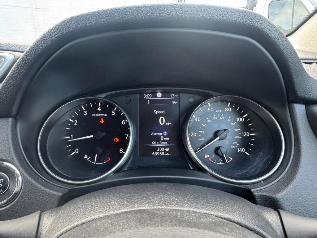 NISSAN QASHQAI 1.2 DIG-T N-Connecta Euro 6 (s/s) 5dr 2018