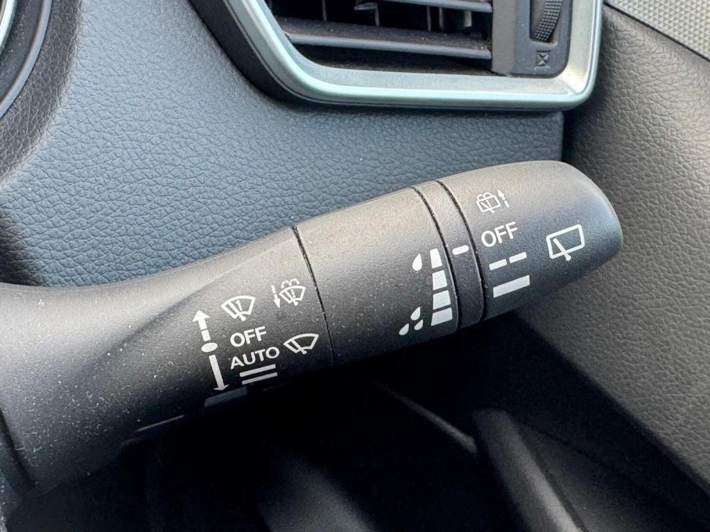 NISSAN QASHQAI 1.2 DIG-T N-Connecta Euro 6 (s/s) 5dr 2018