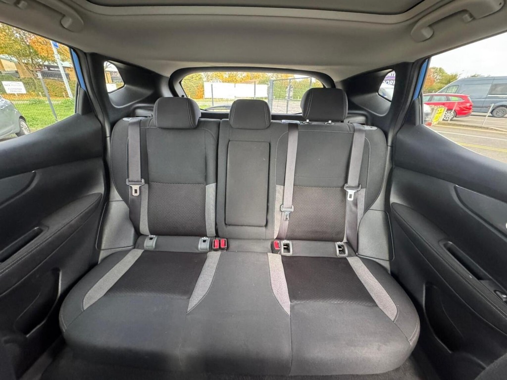 NISSAN QASHQAI 1.2 DIG-T N-Connecta Euro 6 (s/s) 5dr 2018