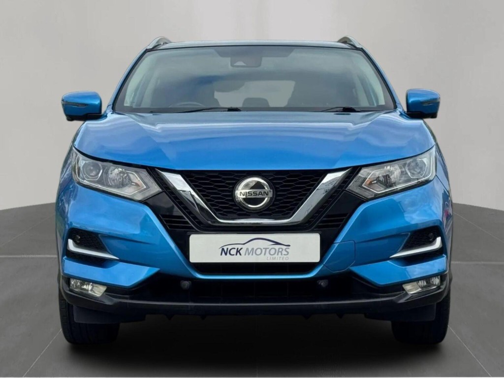 View NISSAN QASHQAI 1.2 DIG-T N-Connecta Euro 6 (s/s) 5dr