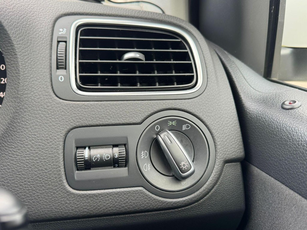 VOLKSWAGEN POLO 1.2 Match Edition Euro 5 5dr 2014