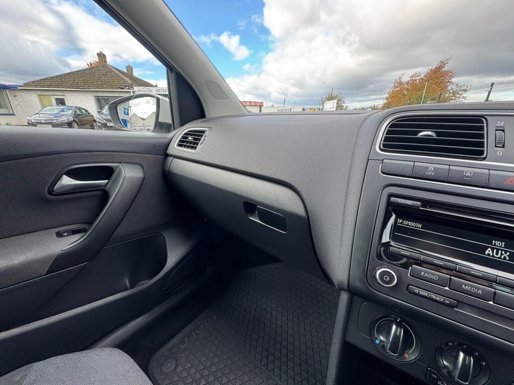 VOLKSWAGEN POLO 1.2 Match Edition Euro 5 5dr 2014