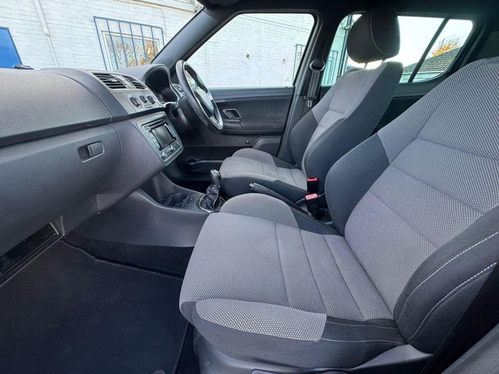 SKODA FABIA 1.2 TSI Black Edition Euro 5 5dr 2014