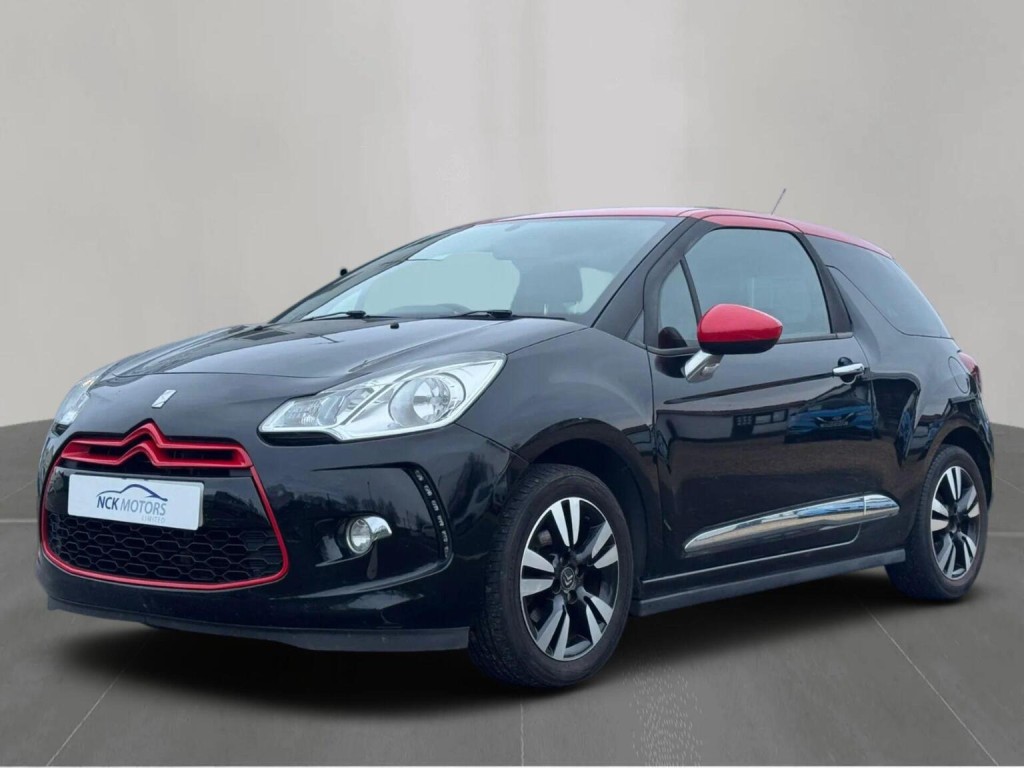 View CITROEN DS3 1.6 VTi DStyle Red Euro 5 3dr