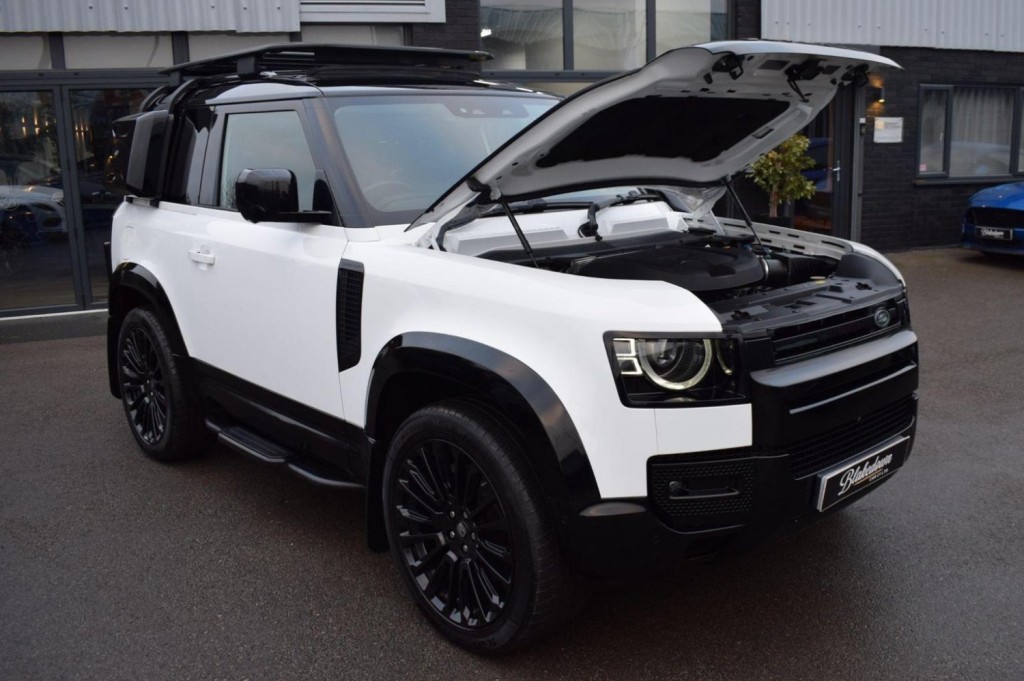 LAND ROVER DEFENDER 90