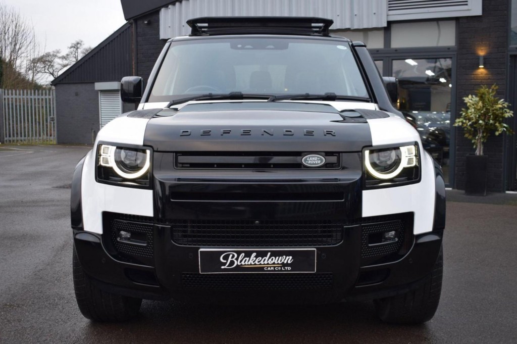 LAND ROVER DEFENDER 90