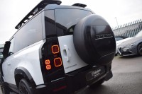 LAND ROVER DEFENDER 90