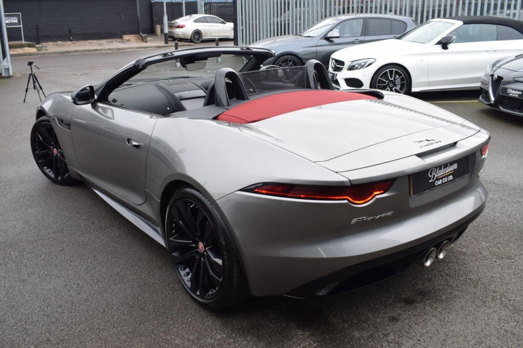 JAGUAR F-TYPE