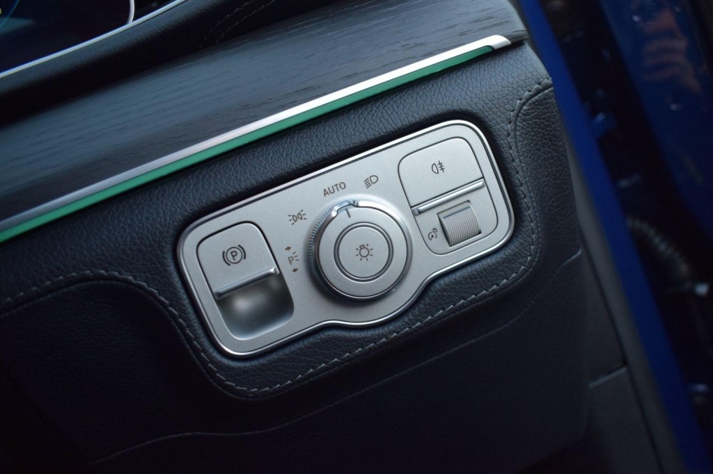 MERCEDES-BENZ GLE CLASS