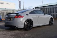 AUDI TT RS