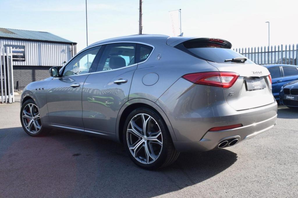 MASERATI LEVANTE