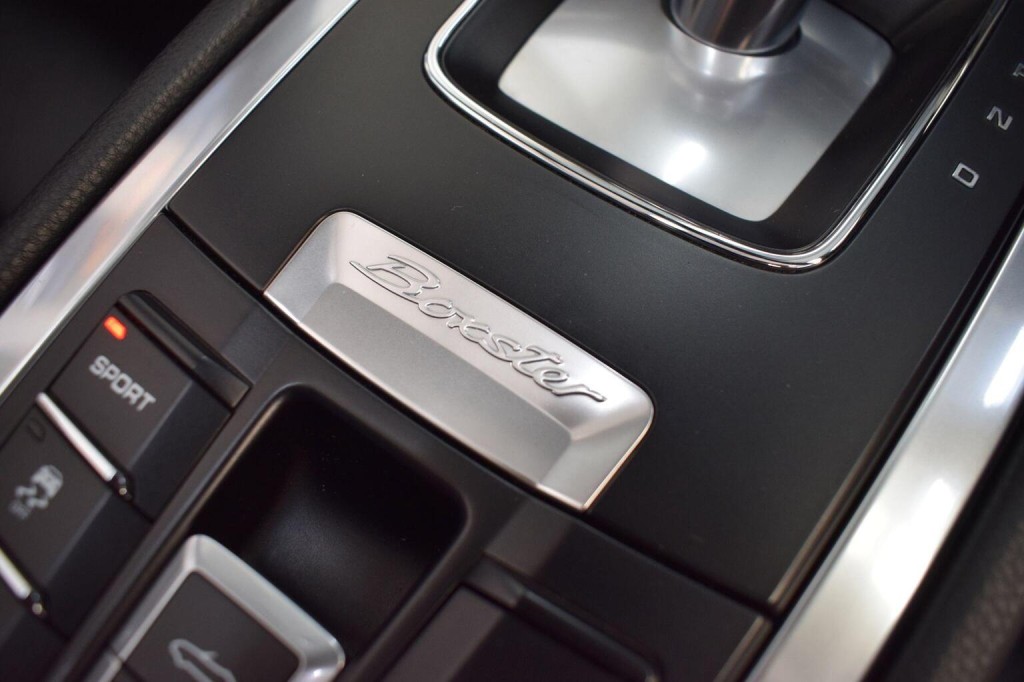 PORSCHE BOXSTER