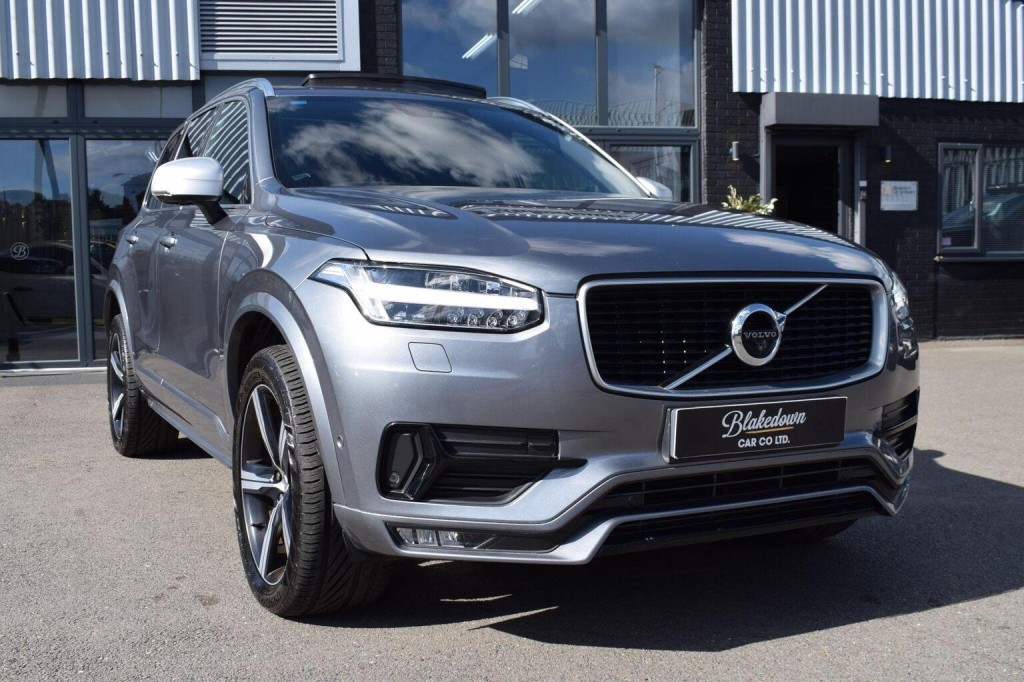 VOLVO XC90