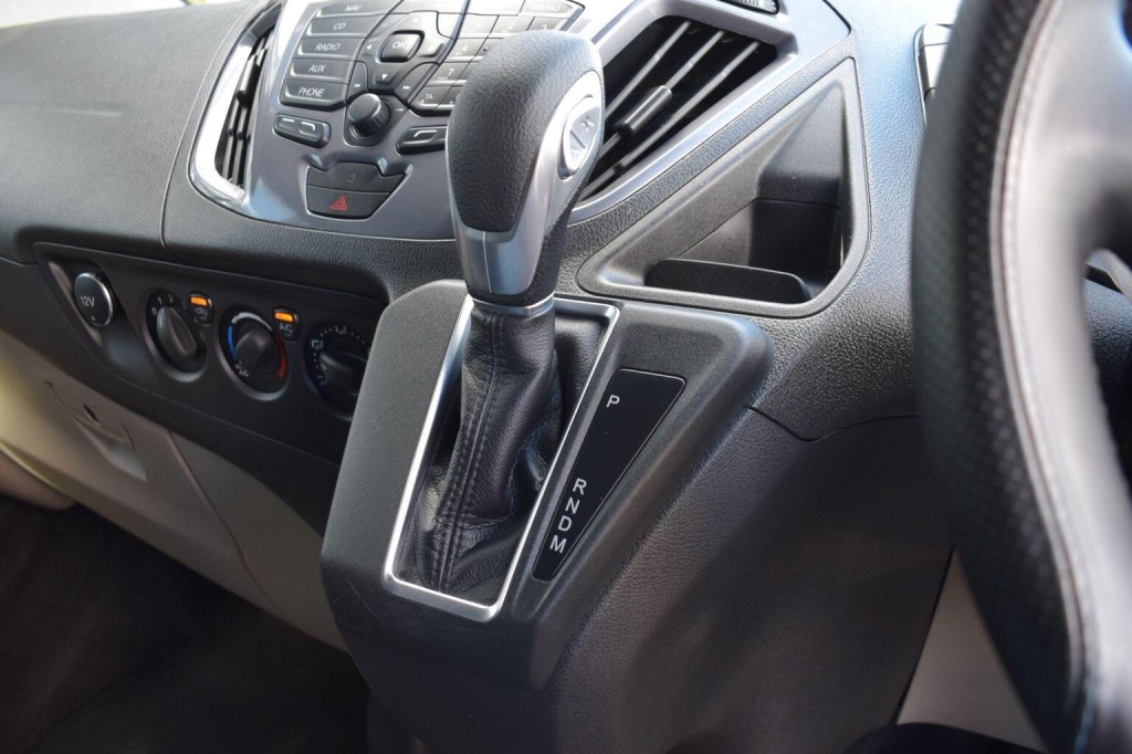 FORD TRANSIT CUSTOM
