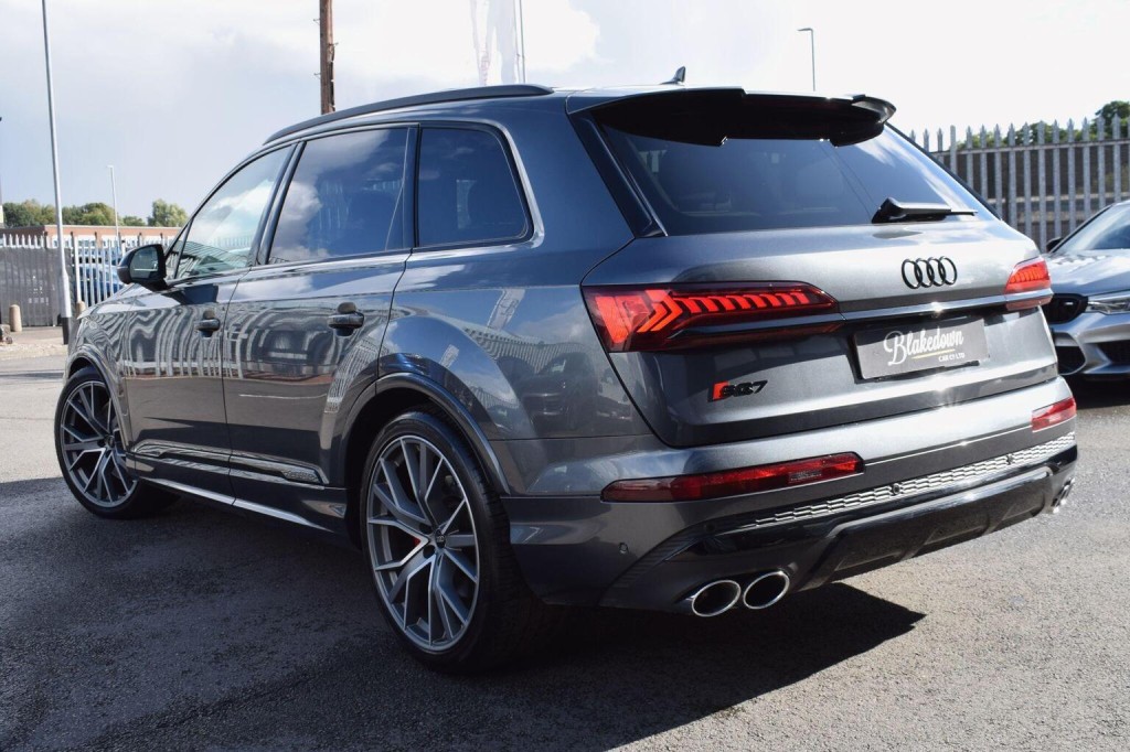 AUDI SQ7