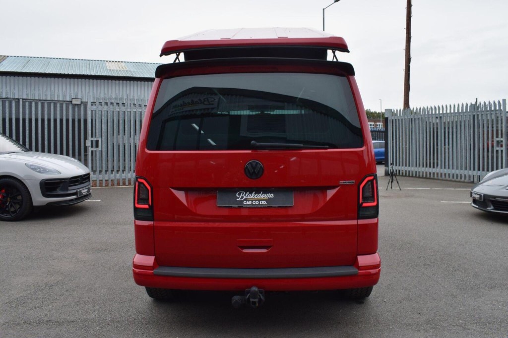 VOLKSWAGEN TRANSPORTER