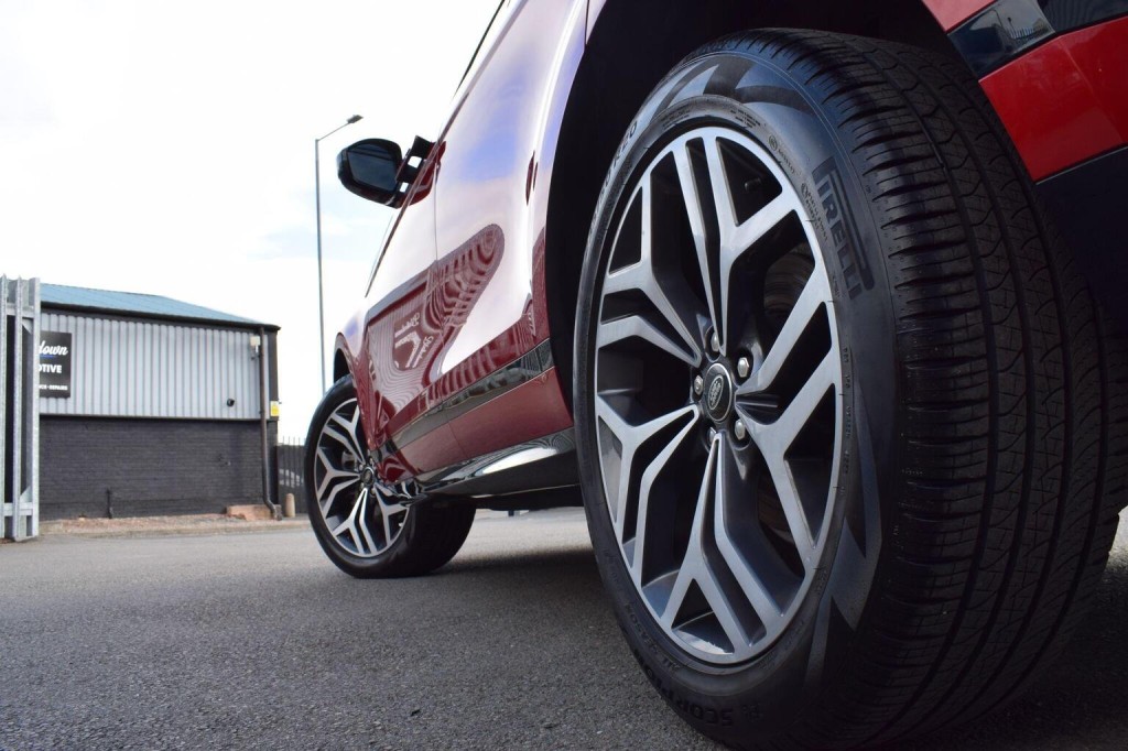 LAND ROVER RANGE ROVER EVOQUE