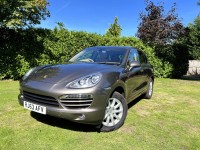 PORSCHE CAYENNE