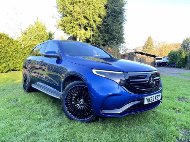 MERCEDES-BENZ EQC