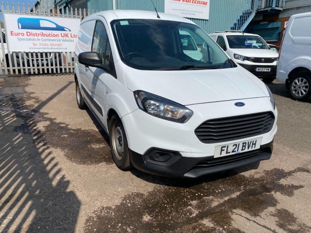 FORD TRANSIT COURIER