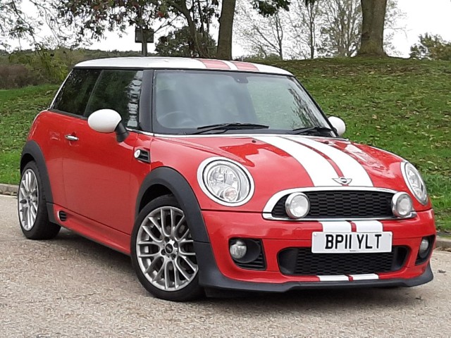 MINI JOHN COOPER WORKS COOPER D * SOLD *