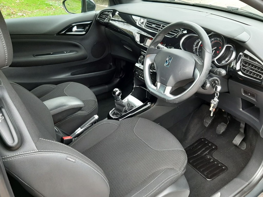 CITROEN DS3