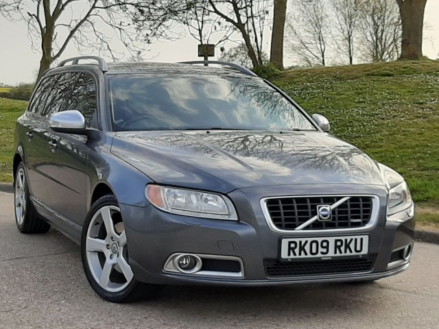 VOLVO V70 2.0 D R-DESIGN PREMIUM - SORRY NOW SOLD -