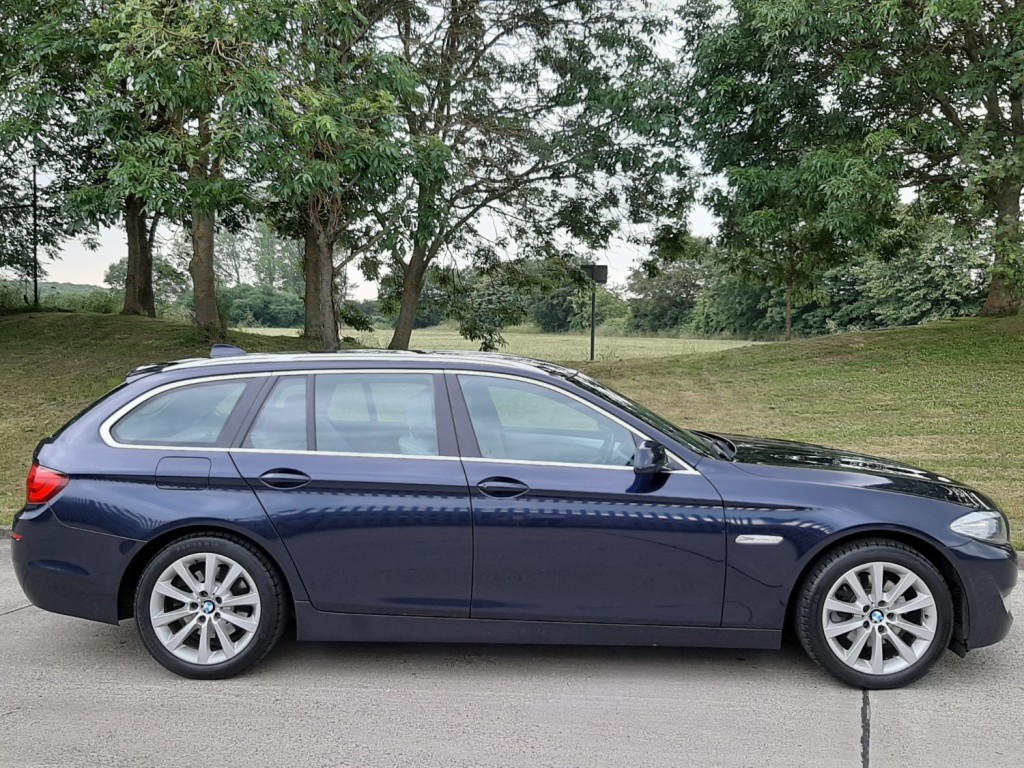 BMW 5 SERIES