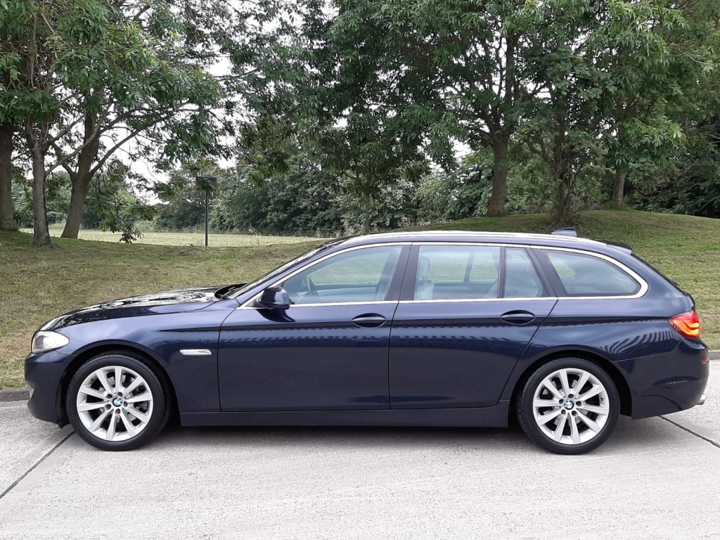 BMW 5 SERIES