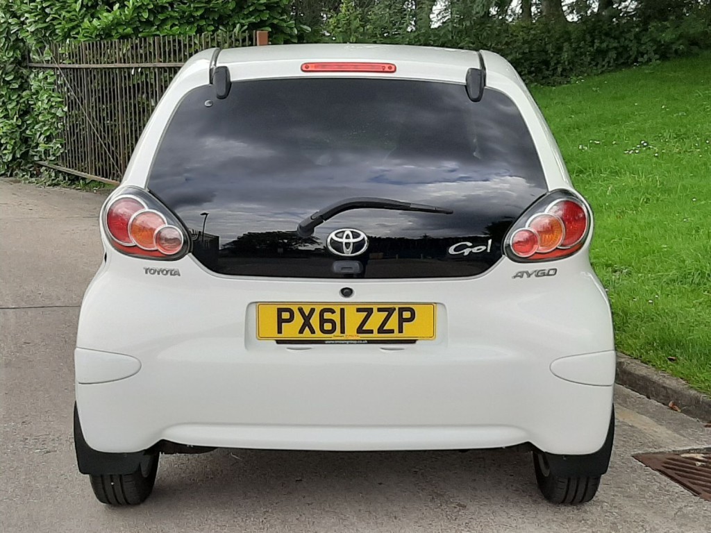 TOYOTA AYGO