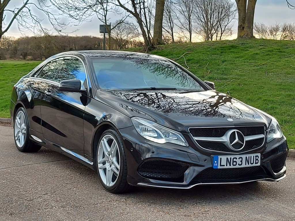 MERCEDES-BENZ E CLASS